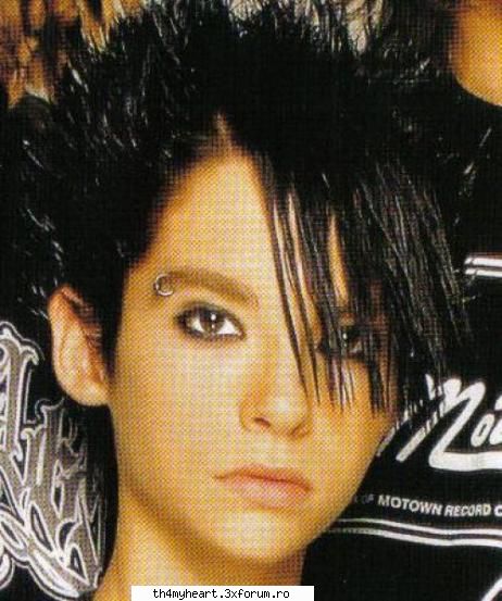 Poze cu Bill Kaulitz! - billu knd era mai mic - ^*Bill Kaulitz*^(vocals, geb. 01,09,1989)