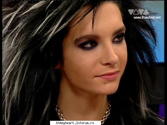 :rolleyes: poze cu bill kaulitz!
