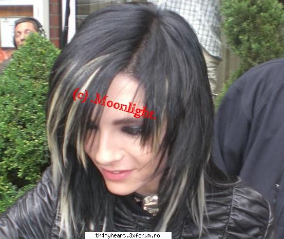 Poze cu Bill Kaulitz! - mai are rost comentariul? - ^*Bill Kaulitz*^(vocals, geb. 01,09,1989)