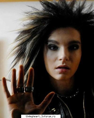 smexy :wink2: poze cu bill kaulitz!