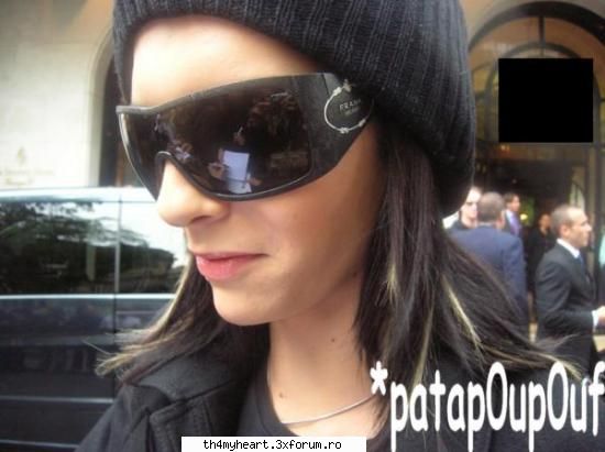 of of.. :wink2: poze cu bill kaulitz!