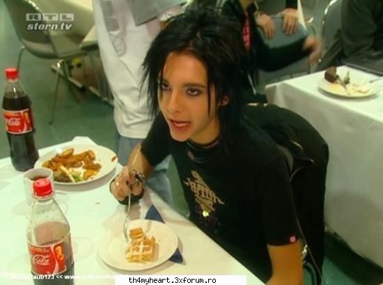 poze haioase cu tokio hotel - dory - -=* Photo^gallery*=-
