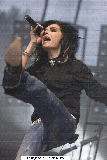 poze haioase cu tokio hotel - billutza - -=* Photo^gallery*=-
